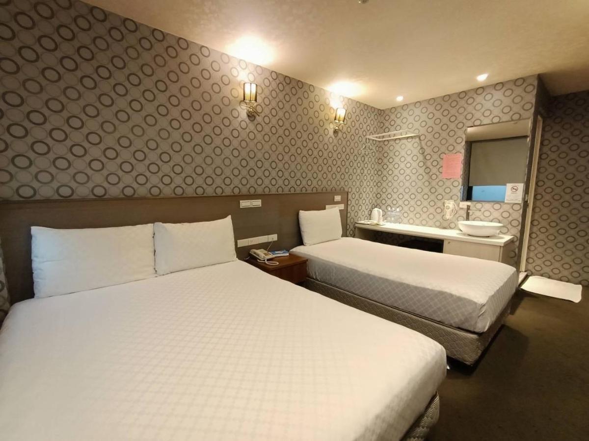 Taiwan Seven Days Boutique Hotel ไทเป ภายนอก รูปภาพ