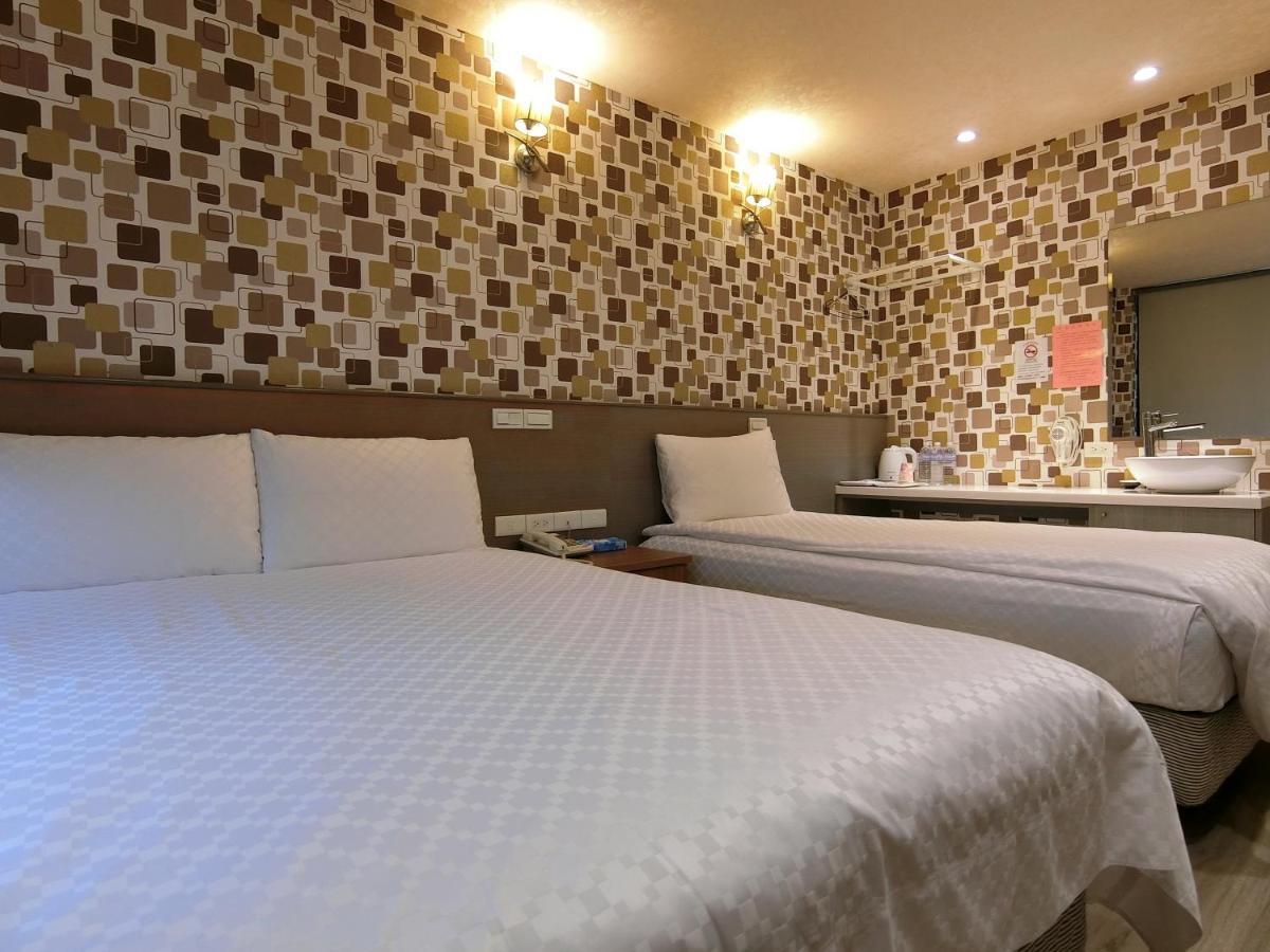 Taiwan Seven Days Boutique Hotel ไทเป ภายนอก รูปภาพ
