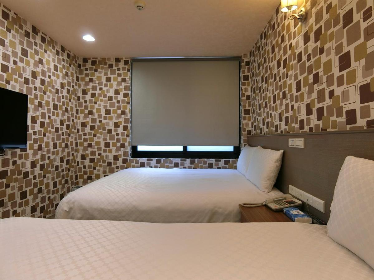 Taiwan Seven Days Boutique Hotel ไทเป ภายนอก รูปภาพ