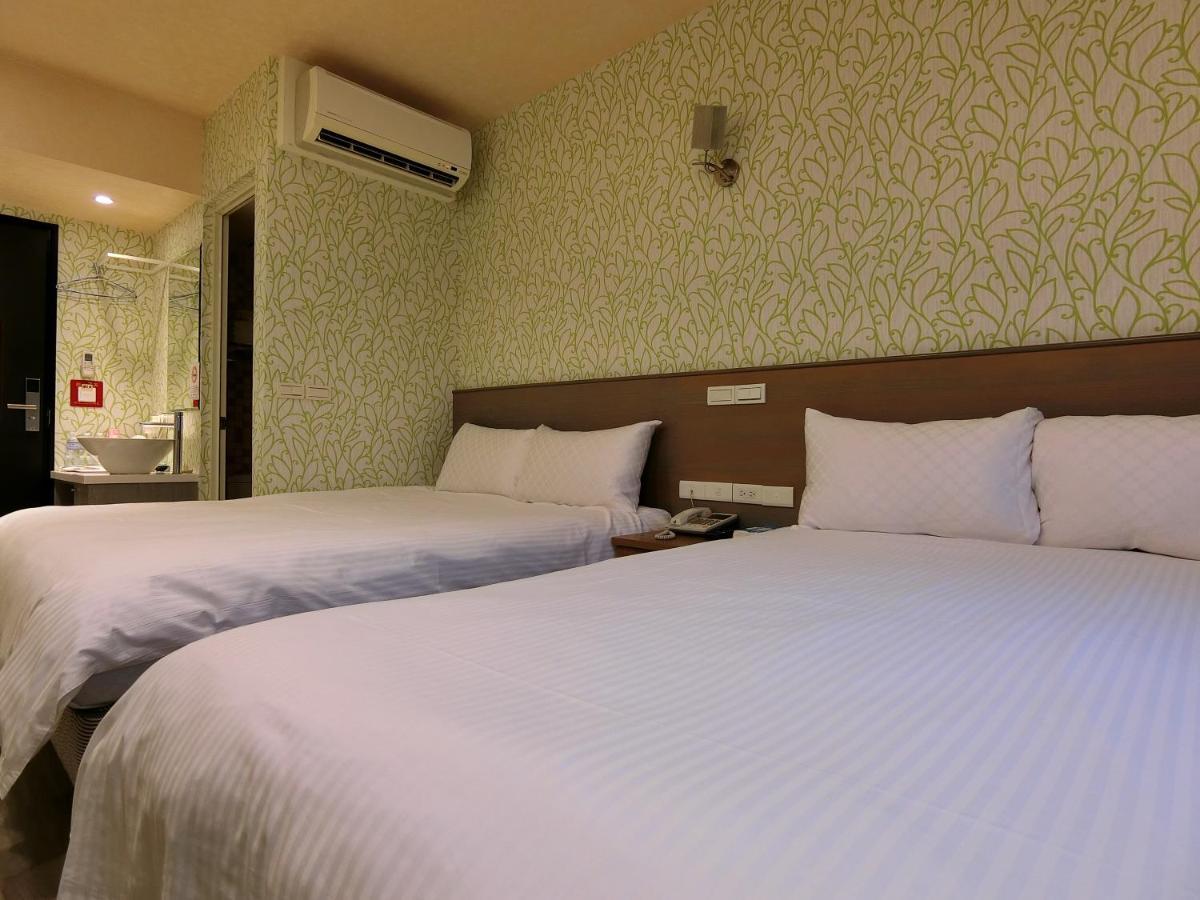 Taiwan Seven Days Boutique Hotel ไทเป ภายนอก รูปภาพ