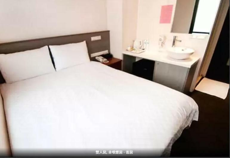 Taiwan Seven Days Boutique Hotel ไทเป ภายนอก รูปภาพ
